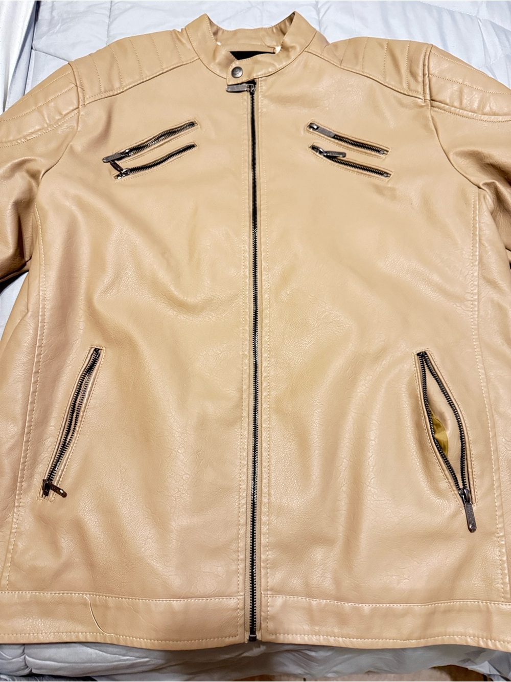 Men's Lightweight Tan Shirt Jacket with Zip Pockets